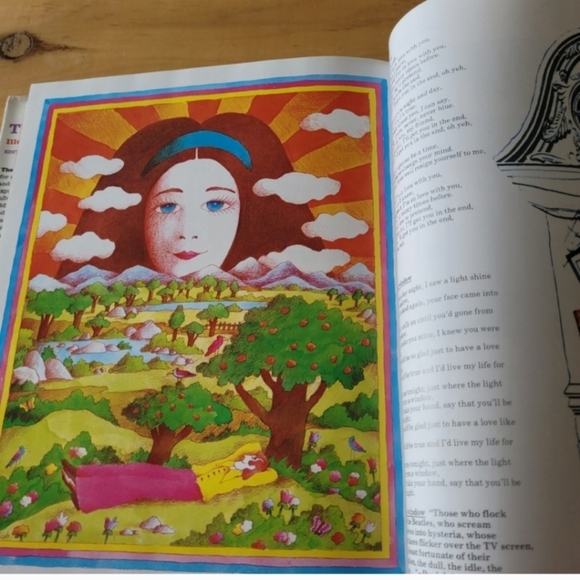 The Beatles Lyrics Hardcover Book & Bonus Beatles Pop up Book - Picture 10 of 16